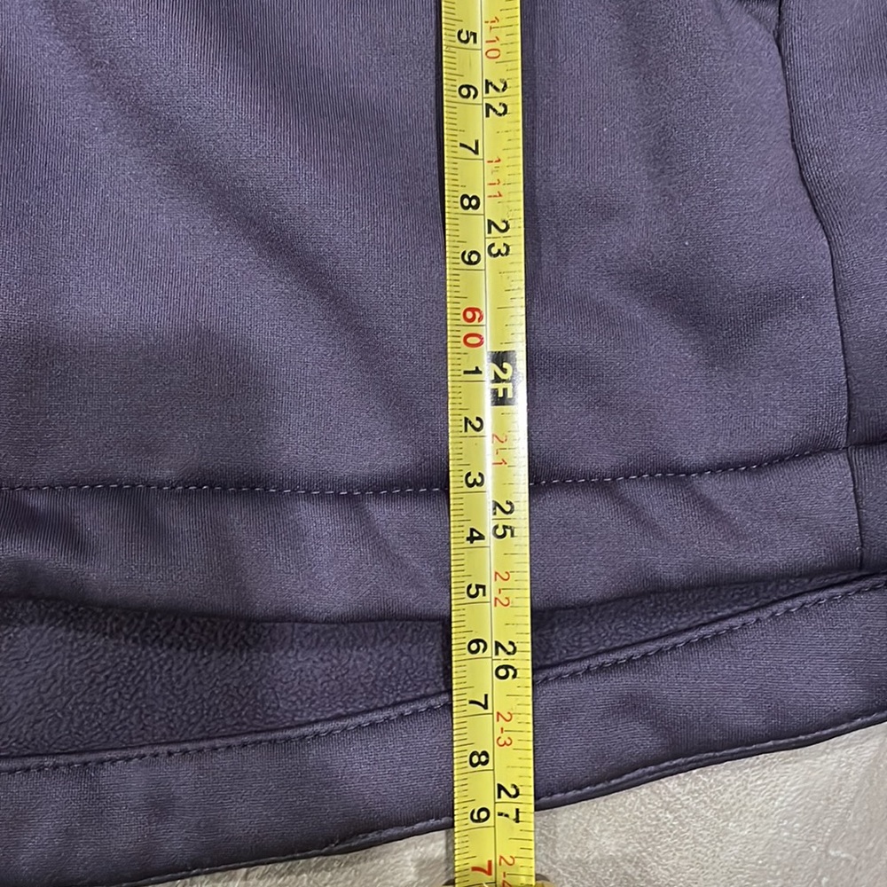 All In Motion zip jacket - Picture 13 of 14